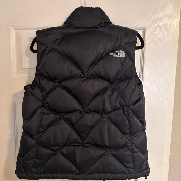 The North Face 550 Puffer Vest - Picture 4 of 4